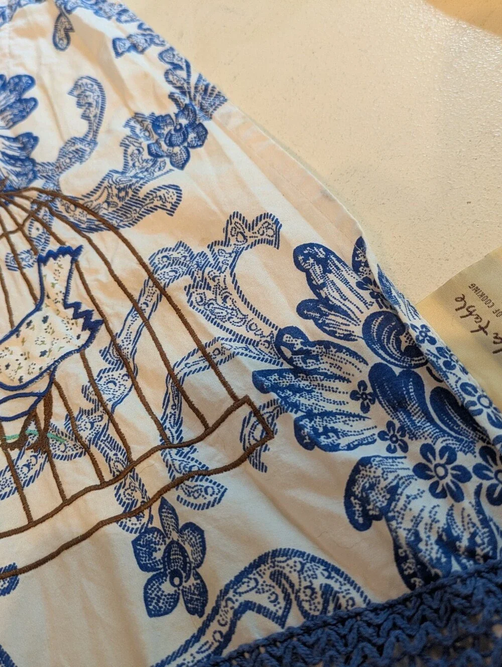 Vintage Apron by Sur La Table 🐦